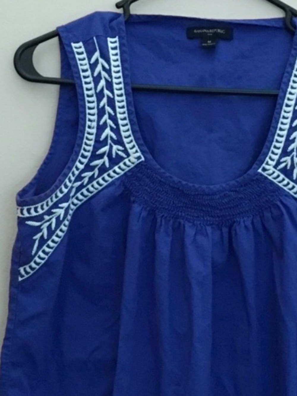 Top BANANA REPUBLIC Boho Floral Tank Cotton Purple White Embroidered Size Medium
